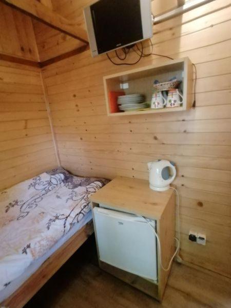 Gosciniec Grek Zorba - Pokoje I Domki 4 Osobowe - 16Km Od Zator Energylandia Інвальд Екстер'єр фото