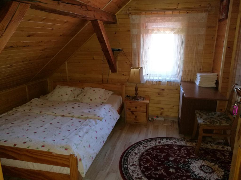 Gosciniec Grek Zorba - Pokoje I Domki 4 Osobowe - 16Km Od Zator Energylandia Інвальд Екстер'єр фото
